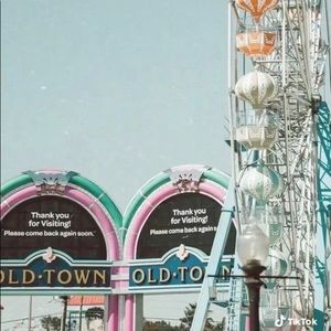 Meet your Posher, Destiny